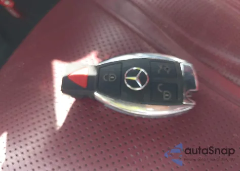 2015 Mercedes-Benz S 63 Amg z USA, uszkodzony, nr VIN WDDXJ7JB6FA001358